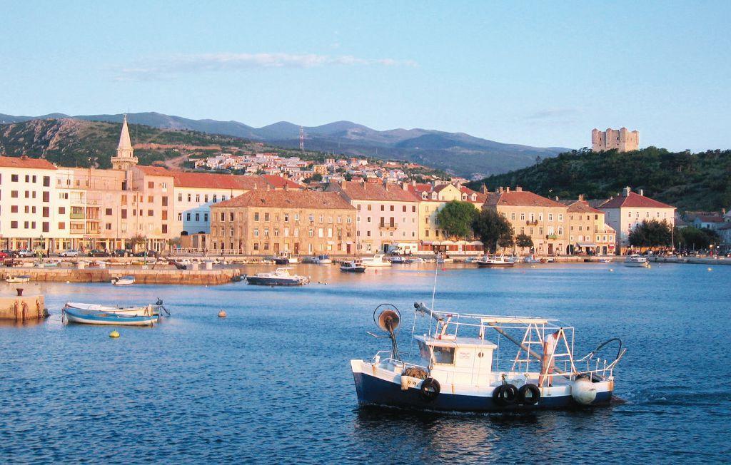 Guesthouse Vesna Senj  Bagian luar foto